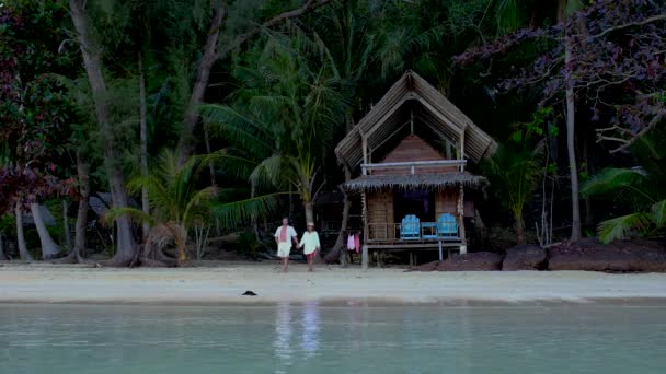 Koh Wai Island Trat Thailand Houten Bamboe Hut Bungalow Het — Stockvideo