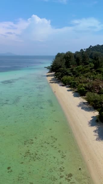 Drone Widok Lotu Ptaka Koh Kradan Tropikalna Wyspa Palmami Miękki — Wideo stockowe