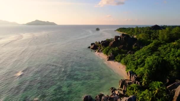Anse Source Dargent Beach Sunset Digue Island Σεϋχέλλες Drone Εναέρια — Αρχείο Βίντεο