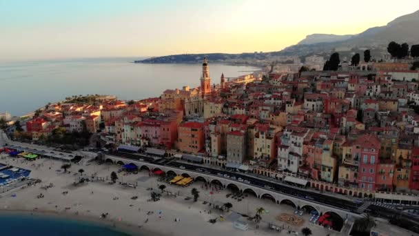Färgglada Gamla Stan Menton Franska Rivieran Frankrike Solnedgången Drone Antenn — Stockvideo