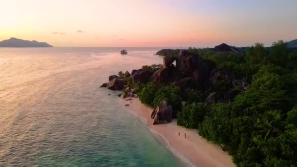 Anse Source Dargent Beach Digue Island Seychellerna Drone Antenn Utsikt — Stockvideo