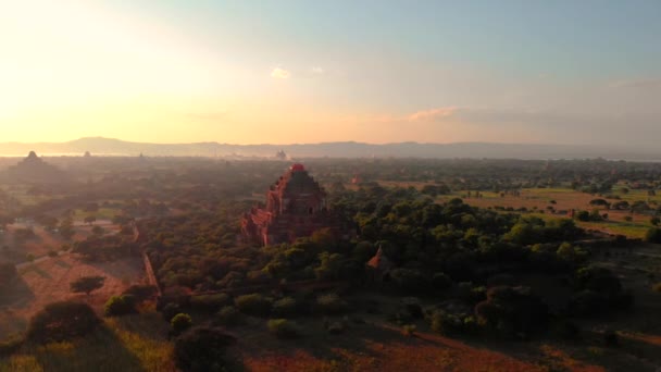 Баган Янма Безпілотний Літаючий Вид Схід Сонця Храмами Старими Пагоди — стокове відео