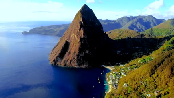 Pitons Van Saint Lucia Lucia Caribbean Bij Zonsondergang Lucia — Stockvideo
