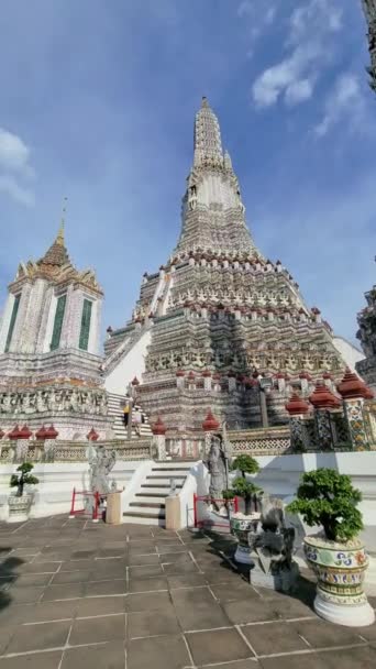 Wat Arun Temple Bangkok Při Západu Slunce Thajsku Buddhistický Chrám — Stock video
