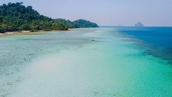 Drone Widok Lotu Ptaka Koh Kradan Tropikalna Wyspa Palmami Miękki — Zdjęcie stockowe