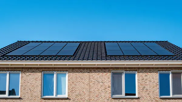 Rectangular Building Solar Panels Roof Residential Area Blue Sky Azure — Stock Photo, Image