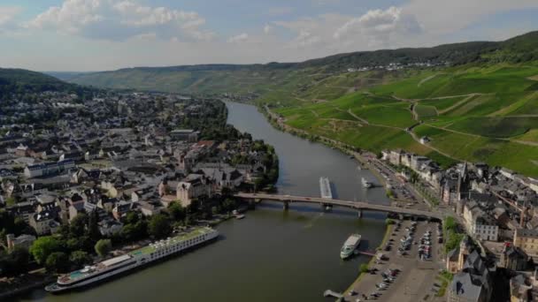 Μεταφορά Υγραερίου Πάνω Από Τον Ποταμό Mosel Στη Γερμανία Μεταφορά — Αρχείο Βίντεο