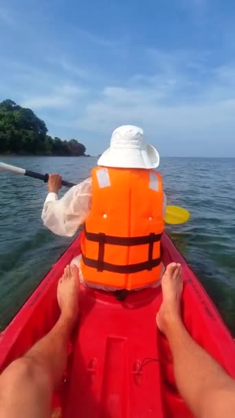 Asian Thai Women Kayak Ocean Thailand — Stock Video