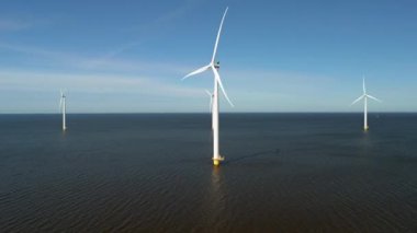Güzel Hollanda 'da yenilikçi yel değirmeni türbinlerinin keşfedilmesi, enerji geçişi ve küresel ısınmaya karşı sürdürülebilirlik çabalarının kilit oyuncuları