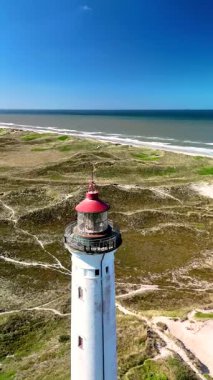 Lyngvig Deniz Feneri Hvide Sande Jutland Danimarka 'nın göz kamaştırıcı güzelliğini görün.