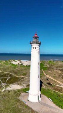 Danimarka 'nın Jutland kentindeki Lyngvig Deniz Feneri Hvide Sande' nin nefes kesici manzaralarını keşfedin..