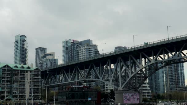 Granville Bridge Piece Vancouver Downtown Cloudy Autumn Day — Stock Video