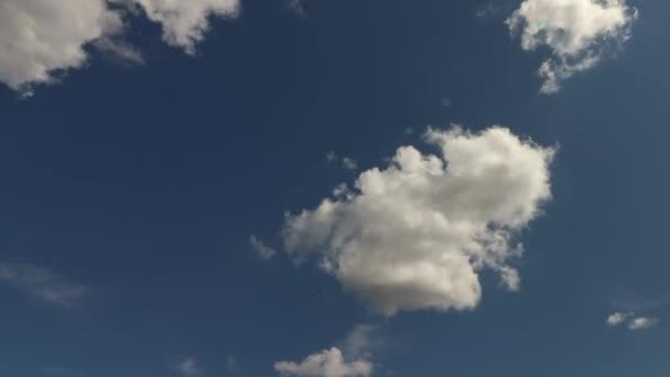 Fluffy Rolling Stratocumulus Clouds Timelapse Blue Sky Sunny Day — Stock Video
