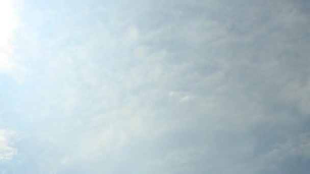 Круговые Облака Слой Альтокумула Движутся Разных Направлениях Timalapse — стоковое видео