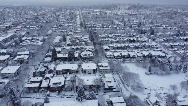 Barrio Somnoliento Vancouver Con Pequeñas Casas Techos Bajo Nieve Fresca — Vídeos de Stock