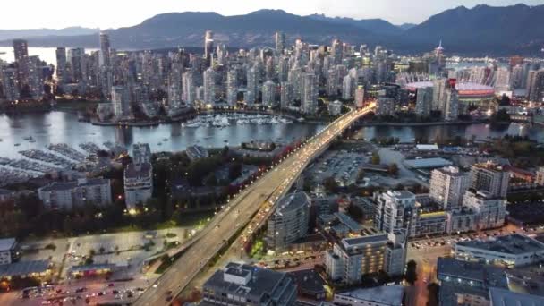 Vancouver Sonbaharda Drone Şehrin Canlı Mahallelerini Keşfi — Stok video