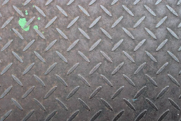 Rostiges Altes Eisen Auf Den Straßen — Stockfoto