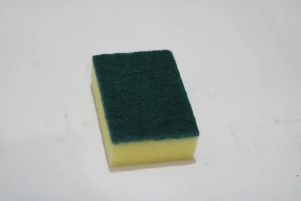Φωτογραφία Του Κίτρινου Και Πράσινου Σαπουνιού Για Καθαρισμό Πιάτων — Φωτογραφία Αρχείου