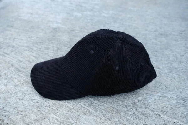 Black Hat Photo Floor — Stock Photo, Image