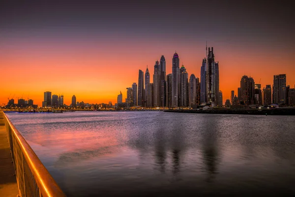 Dubai Marina Napkeltekor — Stock Fotó