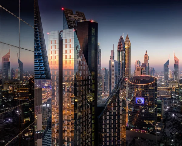 Urban View Emirates Towers Dubai Sae — Stock fotografie