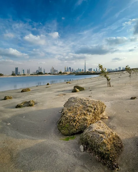 Dubai şehir merkezi bulutlu, Dubai, BAE