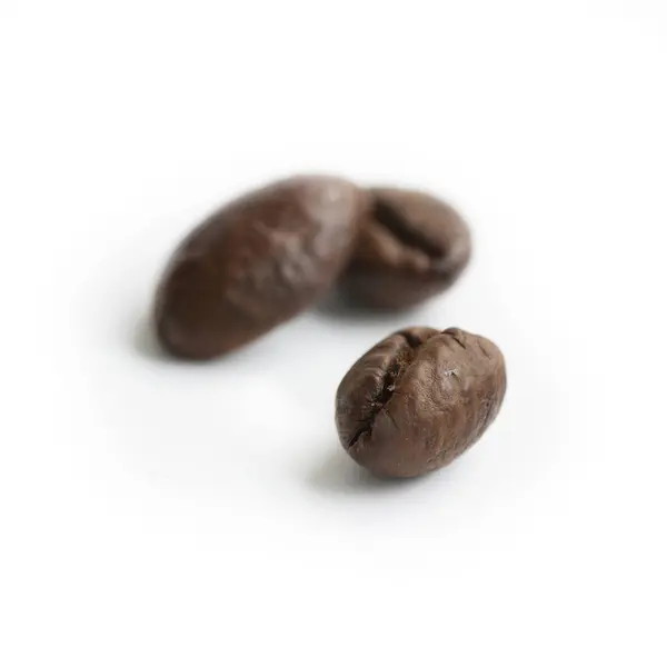 Gemalen Koffiebonen Isoleren Witte Achtergrond — Stockfoto