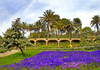 Barselona, İspanya - Guell Parkı, Barselona 'da Antonio Gaudi tarafından tasarlandı. UNESCO 'nun Dünya Mirası Alanında Antonio Gaudi' nin Çalışmaları
