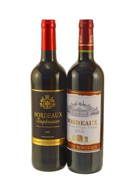 Fransa 'nın ünlü Bordeaux bölgesinden bir şişe kırmızı şarap.