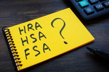 HRA, HSA, FSA ve soru işaretli bir not defteri..
