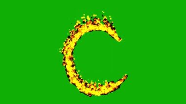 Yeşil ekran arka planında ateş efektli İngilizce alfabe C