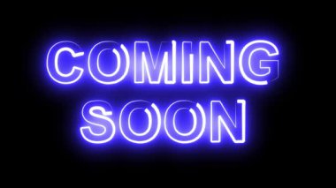 Sade siyah arkaplan üzerinde parlayan mavi neon ışık efekti ile yakında metin geliyor