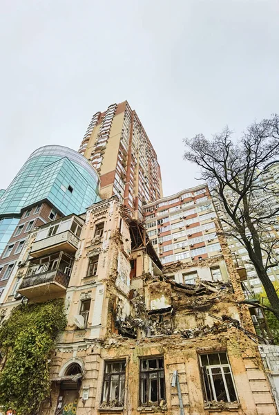 Kyiv Ukraine October 2022 Civilian House Drone Attack Buildings Kyiv — Stock Photo, Image