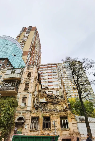 Kyiv Ukraine October 2022 Civilian House Drone Attack Buildings Kyiv — Stock Photo, Image