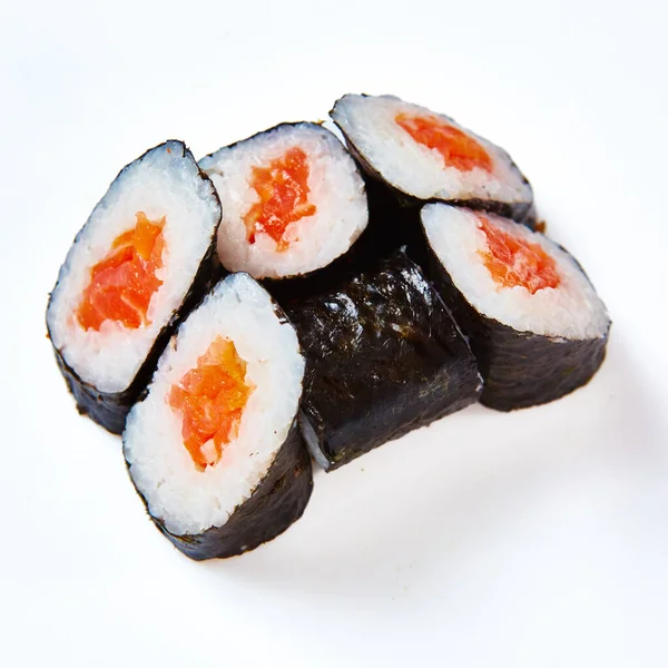 Japońskie Jedzenie Pyszne Bułki Sushi Izolowane Białym Tle — Zdjęcie stockowe