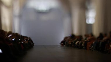 Boş Moda pistinin bulanık arkaplanı, odak dışı moda pisti.