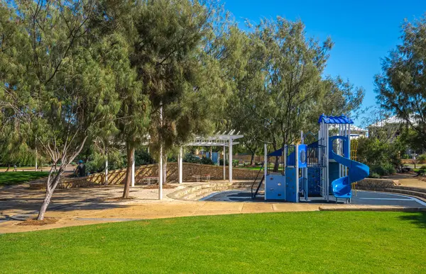 Bengello Park Setting, Burns Beach, Batı Avustralya 'da Çocuk Oyun Sahası, 11 Nisan 2020