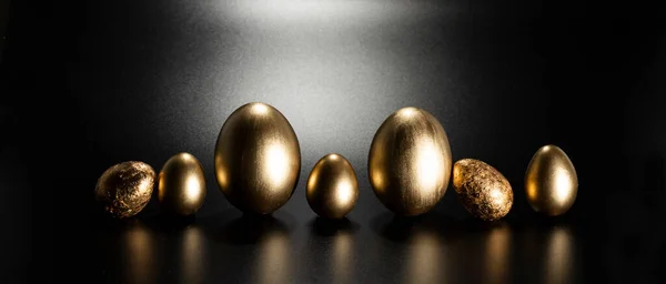 Vrolijk Pasen Gouden Eieren — Stockfoto