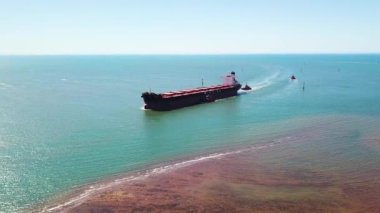 PORT HEDLAND, AUSTRALYA - CRCA AĞUSTOS 2019 - Toplu taşıma gemileri Avustralya 'nın madencilik ihracatının ayrılmaz bir parçasıdır.