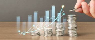 Ticari grafiği olan para yığını, mali yatırım kavramı