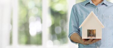 Ev Modeli Eldeki Konut