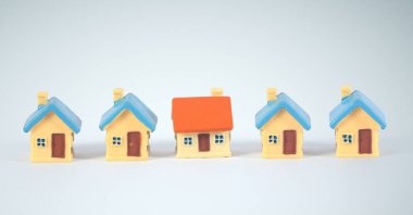 Burada Ev Modeli Küçük Boyut Konut Yapısı, Ev İş Konseptleri, İş Yaklaşımları ve Finans, Bankacılık ve Yatırım alanlarında Başarı