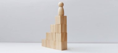 İnşa başarısı ahşap minimalist stüdyo kavramsal sanatı modern tasarımı engelliyor.
