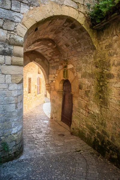 Starożytne Kamienne Wejście Zamku Który Kiedyś Stał Pod Trogladeckim Fortem — Zdjęcie stockowe