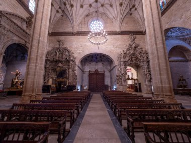 Barbastro Katedrali. SOMONTANO Katedrali 'nin Röportajcısı