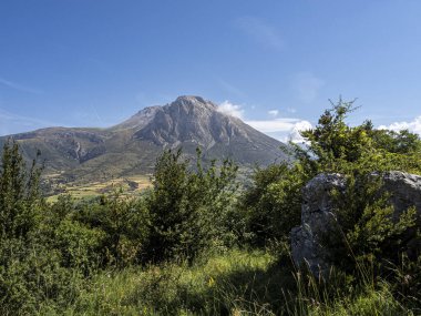 Türbon, Pireneler 'deki dağlar, kırsal bölge, Huesca, Aragon, İspanya. Benasque 'da. Vilas del türbon