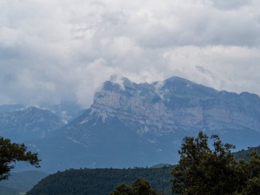 Dolomitlerdeki güzel dağ manzarası, İtalya