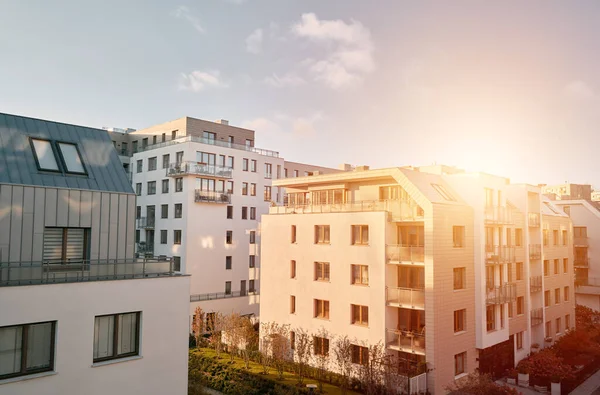 stock image Modern architecture building. Contemporary low-rise flat house. Concept of sustainable future living.