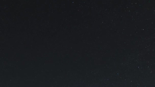 Zeitraffer Des Sternenhimmels Mit Sehr Subtilen Nordlichtern Vollbild Rotierender Nachthimmel — Stockvideo