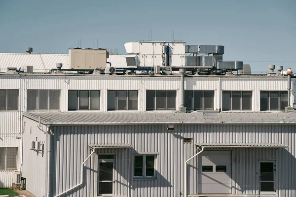 水平バナー写真産業近代的な倉庫外観 — ストック写真